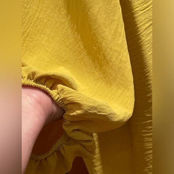 QUEEN FOR A DAY Top from CHIC SOUL Gold Kiwi XL more like 2X NEVER WORN Flowy 😍 - Picture 8 of 15